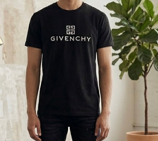 Men"s Black Round Neck Shirt Upgrade your everyday wardrobe.